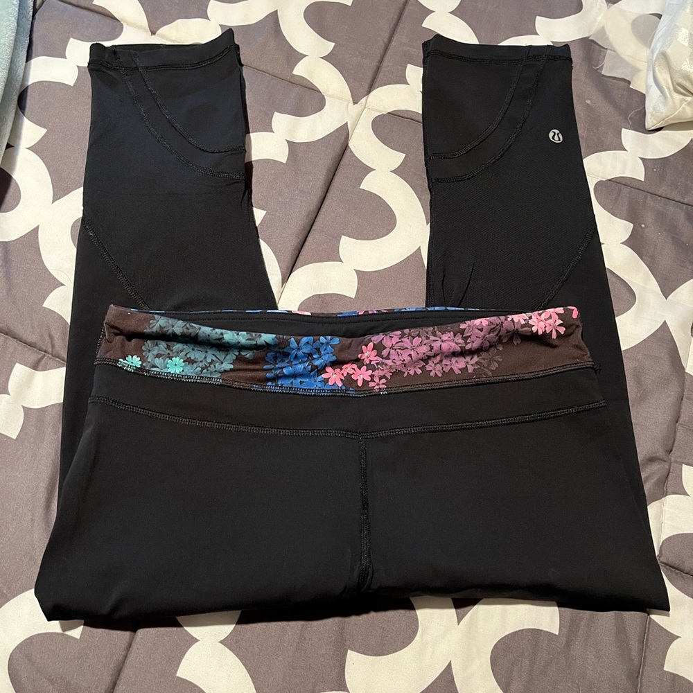 COPY - LULULEMON CROPPED LEGGING SZ 8